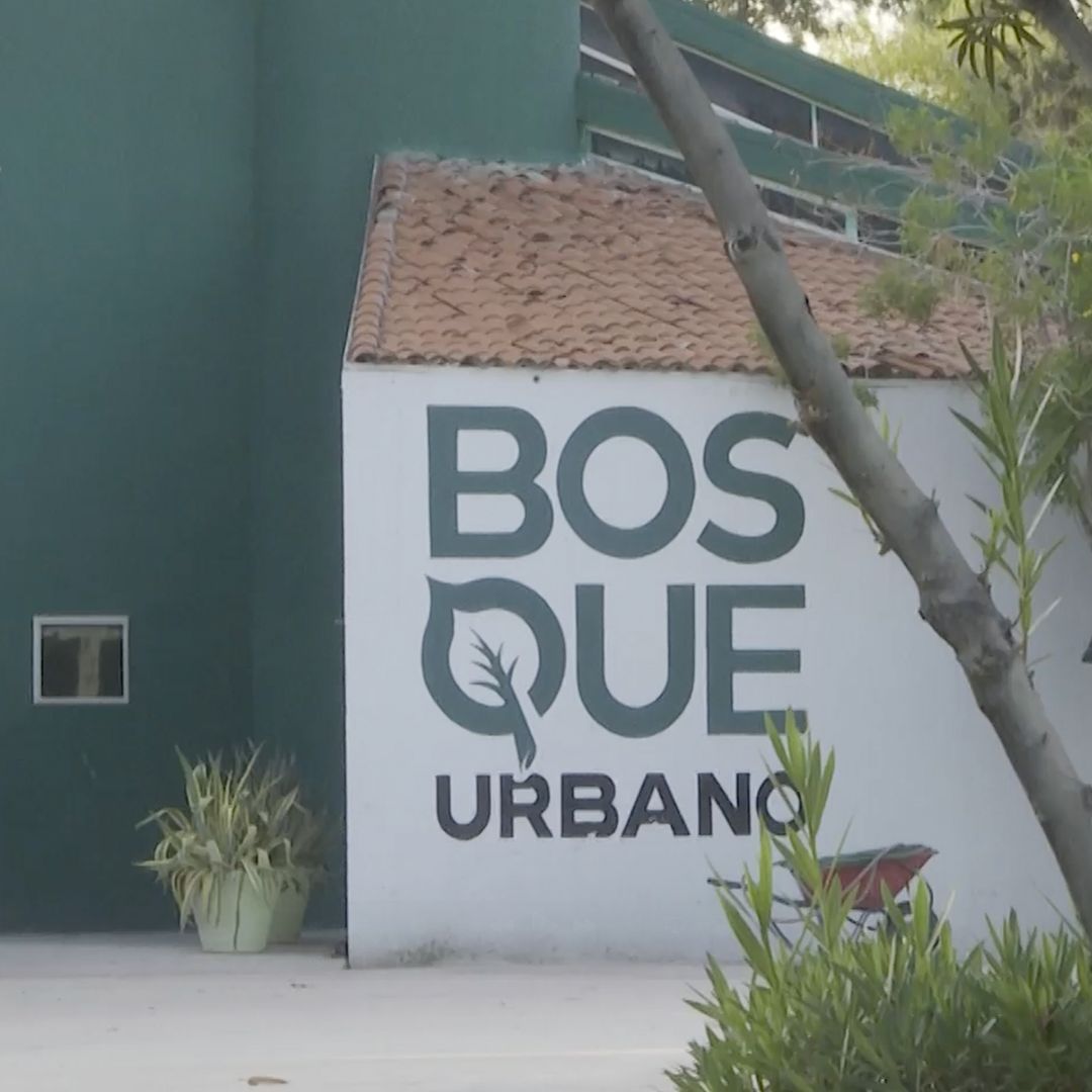 Familia Queda Atrapada Dentro de Bosque Urbano de Torreón